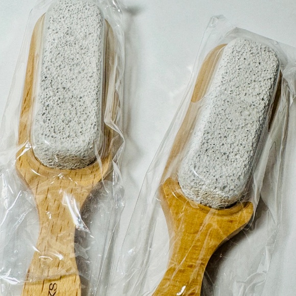 PUMICE STONES Foot Care - Picture 2 of 4